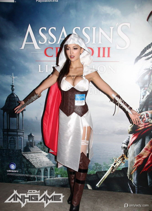 Cosplay khoe ngực khủng của Assassin’s Creed III - Ảnh 2