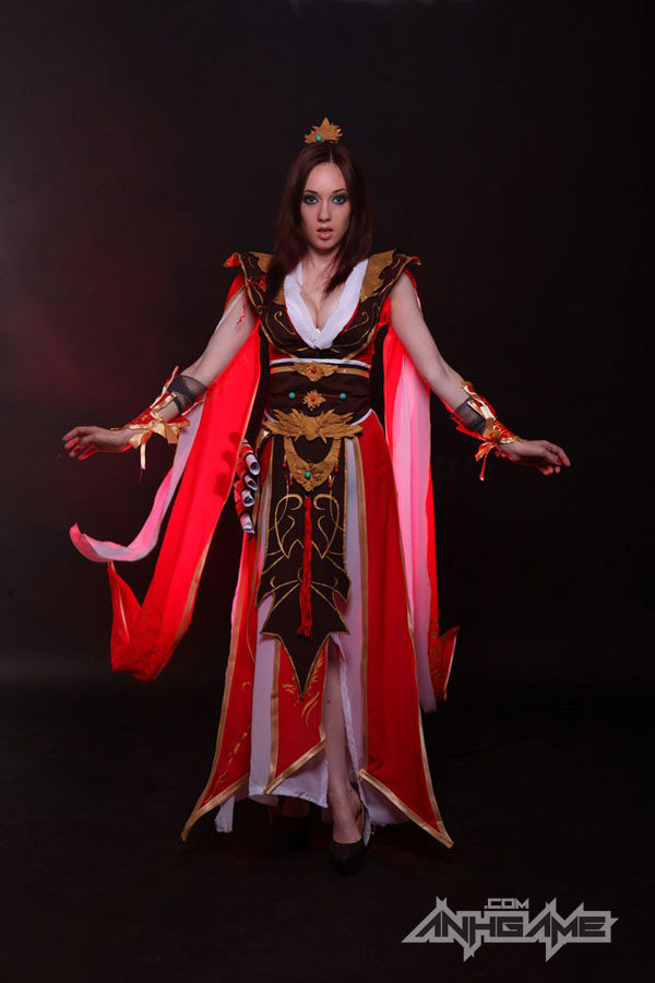 Smirka huyền bí với cosplay Wizard trong Diablo III - Ảnh 5