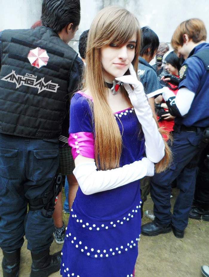 Cosplay Alexia game Resident Evil Code: Veronica - Ảnh 18
