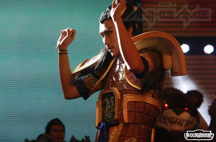 Ngắm cosplay Liên Minh Huyền Thoại tại TGC 2012 - Ảnh 4