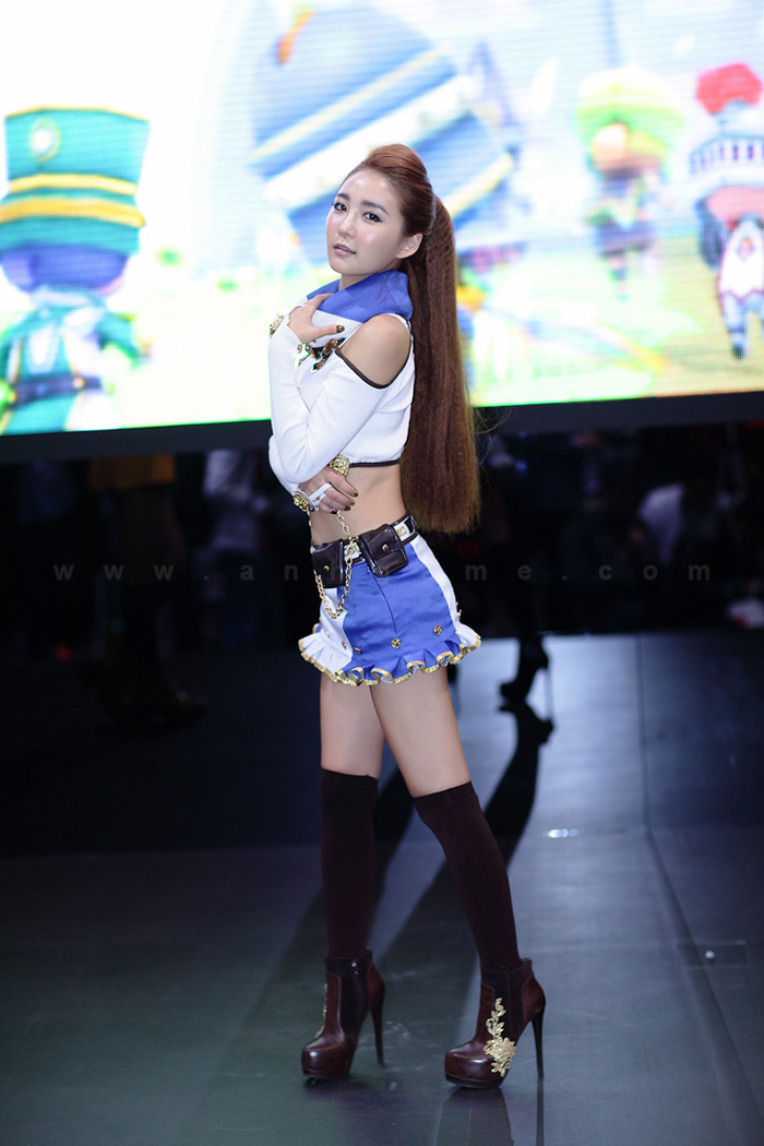Showgirl G-star 2012: Bang Eun Young - Ảnh 9