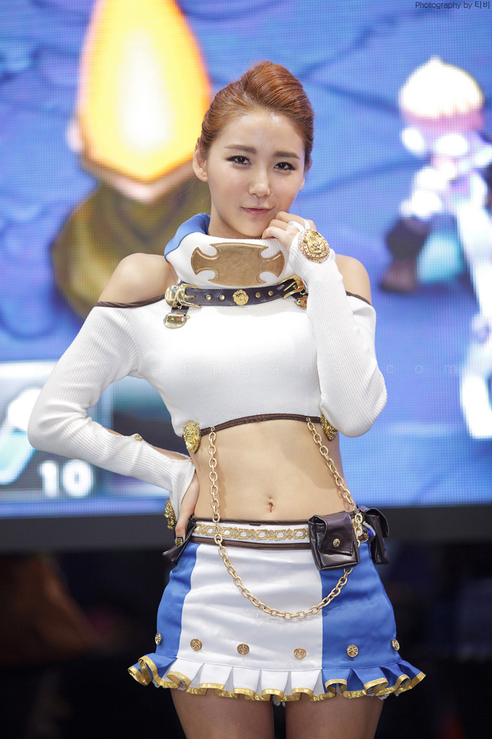 Showgirl G-star 2012: Bang Eun Young - Ảnh 10