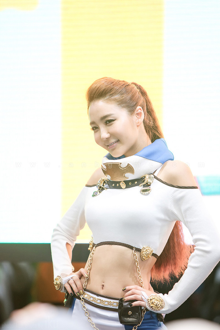 Showgirl G-star 2012: Bang Eun Young - Ảnh 21