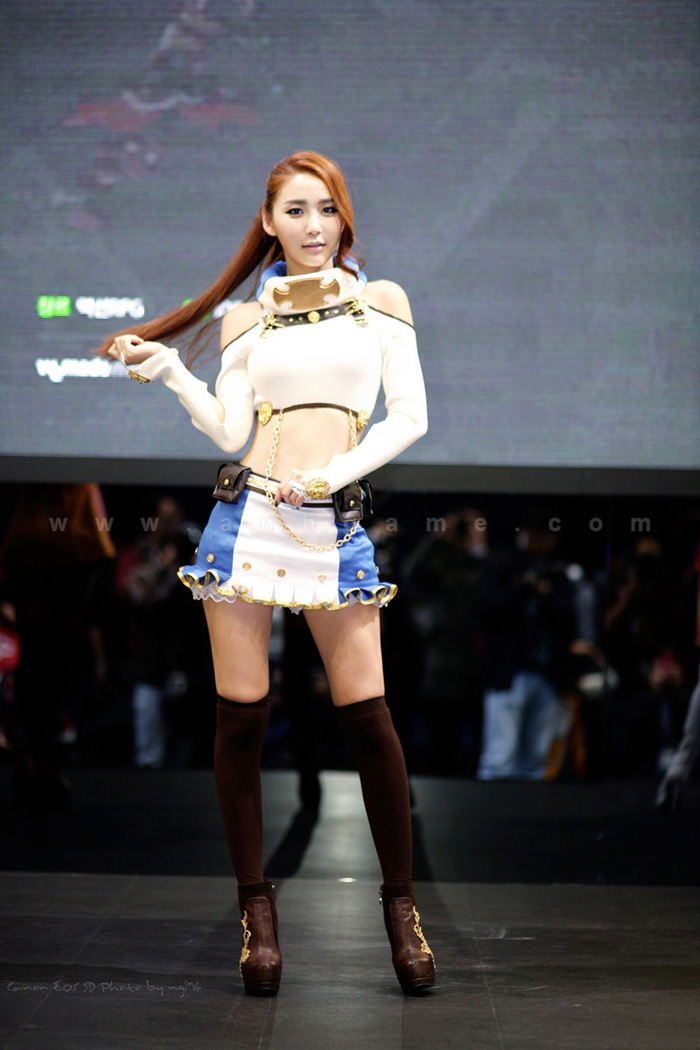 Showgirl G-star 2012: Bang Eun Young - Ảnh 41