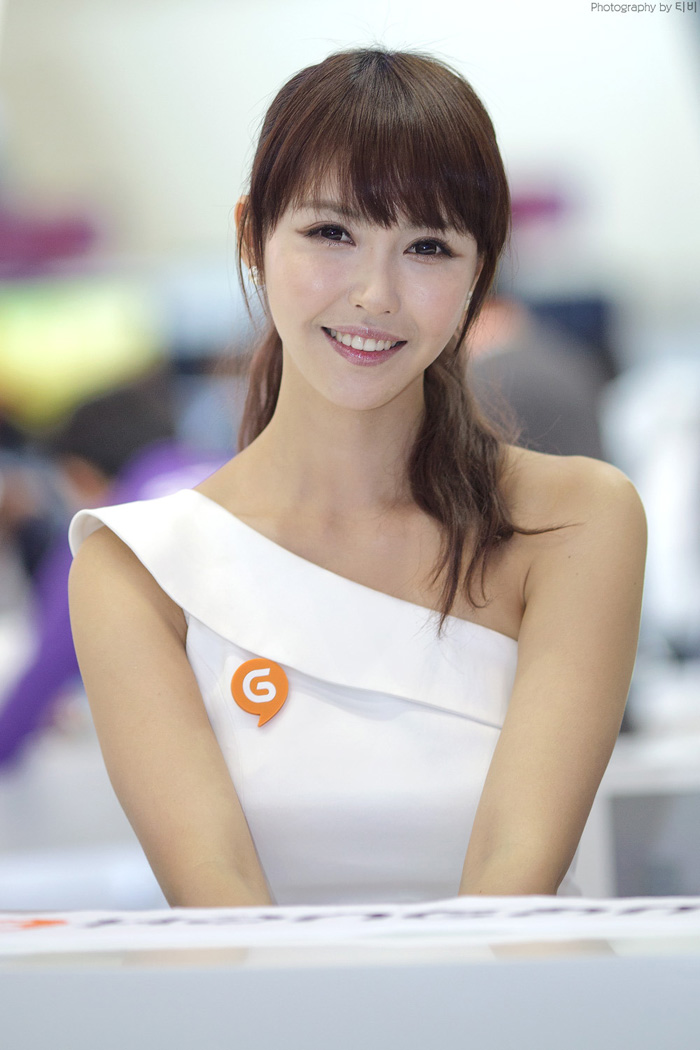 Showgirl G-star 2012: Kang Yui - Ảnh 26
