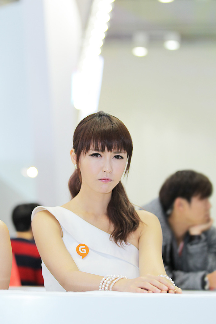 Showgirl G-star 2012: Kang Yui - Ảnh 40