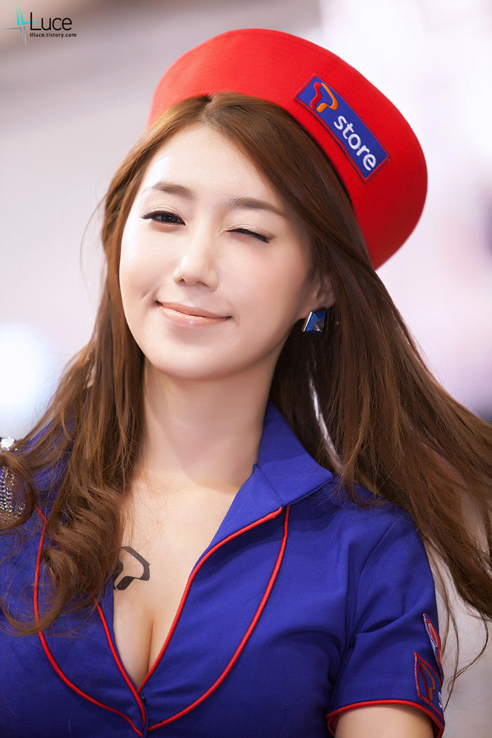Showgirl G-star 2012: Lee Sung Hwa - Ảnh 42