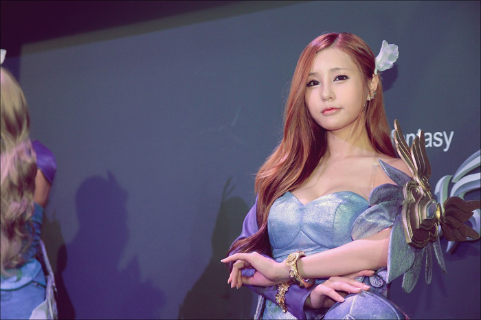 Showgirl G-star 2012: Park Soo Yu - Ảnh 2