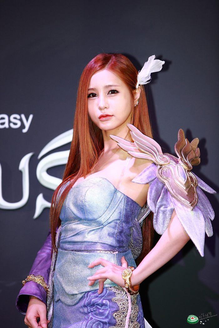 Showgirl G-star 2012: Park Soo Yu - Ảnh 48