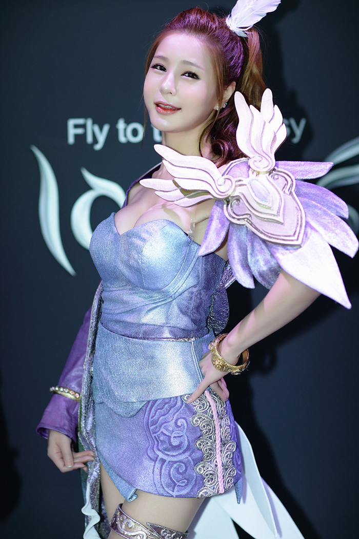 Showgirl G-star 2012: Park Soo Yu - Ảnh 54