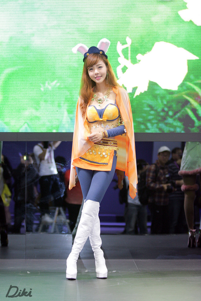 Showgirl G-star 2012: Seo Ji Ah - Ảnh 104