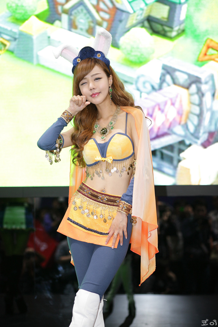 Showgirl G-star 2012: Seo Ji Ah - Ảnh 133