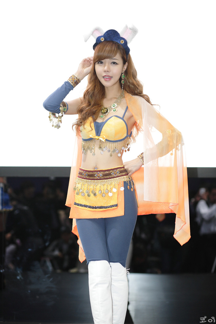 Showgirl G-star 2012: Seo Ji Ah - Ảnh 136