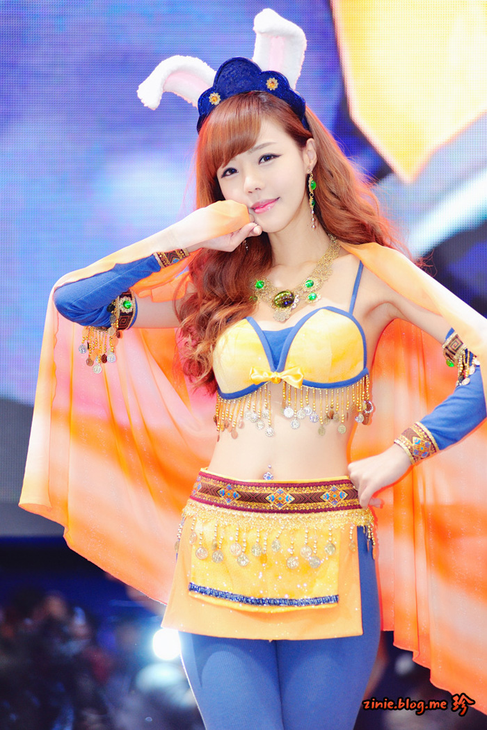 Showgirl G-star 2012: Seo Ji Ah - Ảnh 18