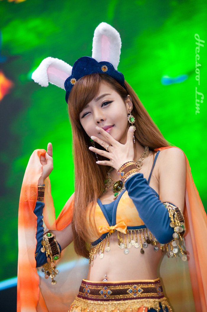 Showgirl G-star 2012: Seo Ji Ah - Ảnh 25