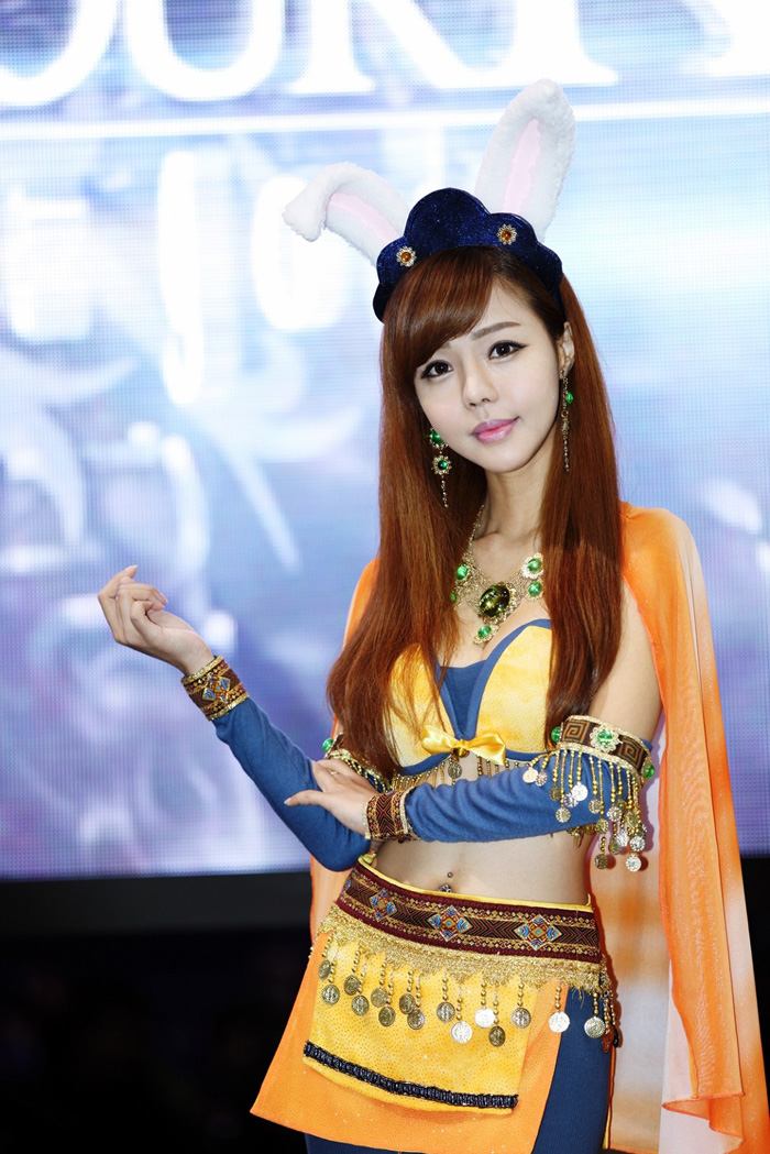 Showgirl G-star 2012: Seo Ji Ah - Ảnh 79