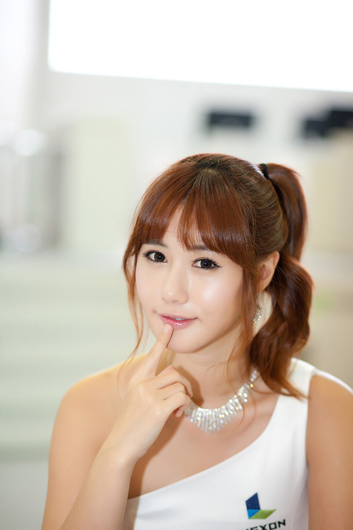 Showgirl G-star 2012: Song Ji Na - Ảnh 26