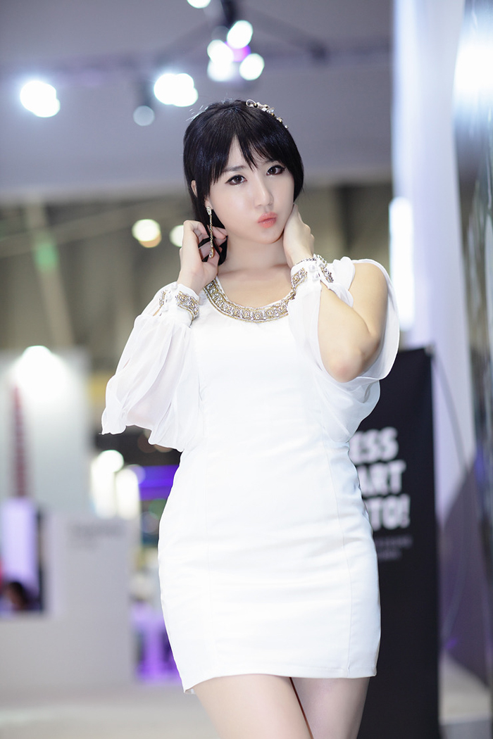 Showgirl G-star 2012: Yeon Da Bin - Ảnh 40