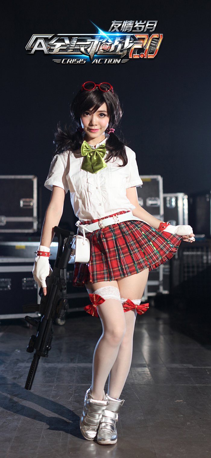Ngất ngây với cosplay Toàn Dân Thương Chiến