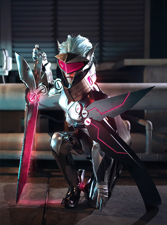 Choáng váng với cosplay SIÊU PHẨM Fiora của Cosis