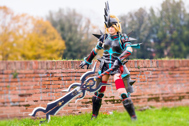 Cosplay Rikku tuyệt đẹp trong trang phục Dark Knight - Ảnh 4