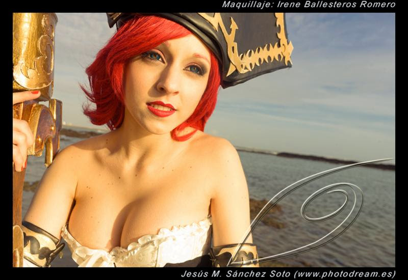 Vẻ đẹp gợi cảm của thợ săn tiền thưởng Miss Fortune - Ảnh 7