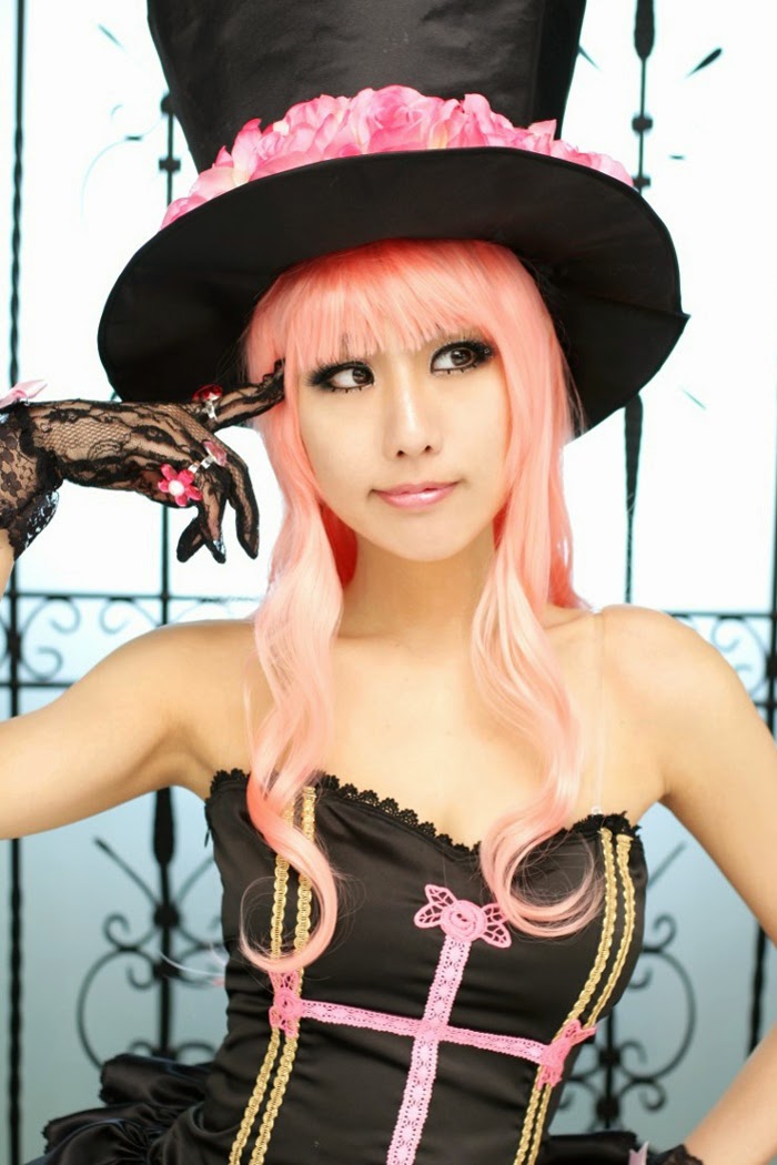 Thành viên Spiral Cats tái hiện lại công chúa hồn ma Perona - Ảnh 150
