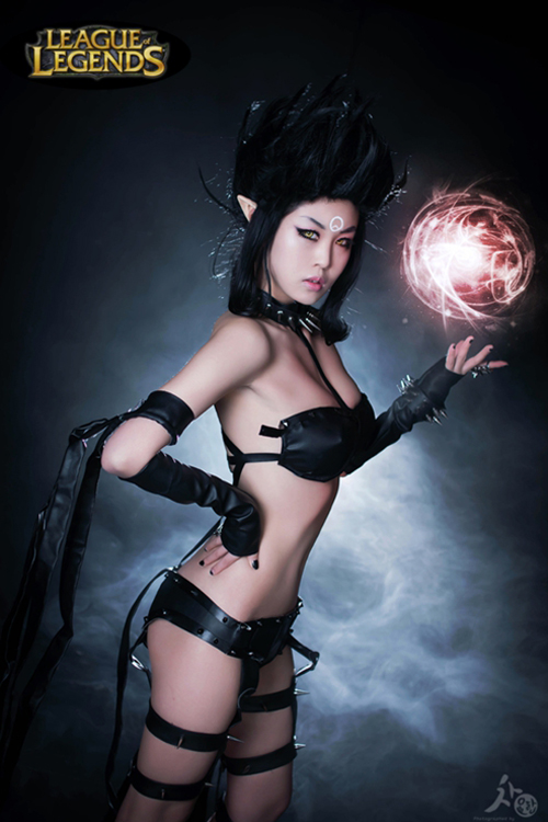 Ngắm cosplay Evelynn Bóng Đêm cực quyến rũ - Ảnh 3