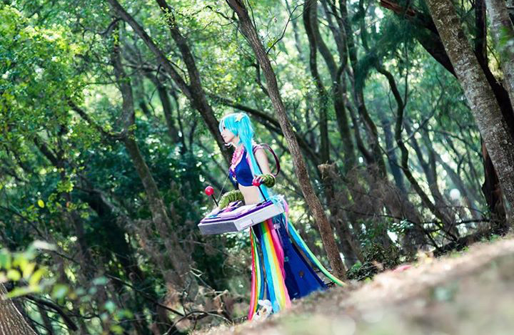 Cosplay Sona Giả Lập siêu gợi cảm và quyến rũ - Ảnh 10