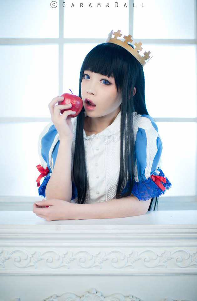 Tomia khoe cosplay Bạch Tuyết cực ấn tượng - Ảnh 6