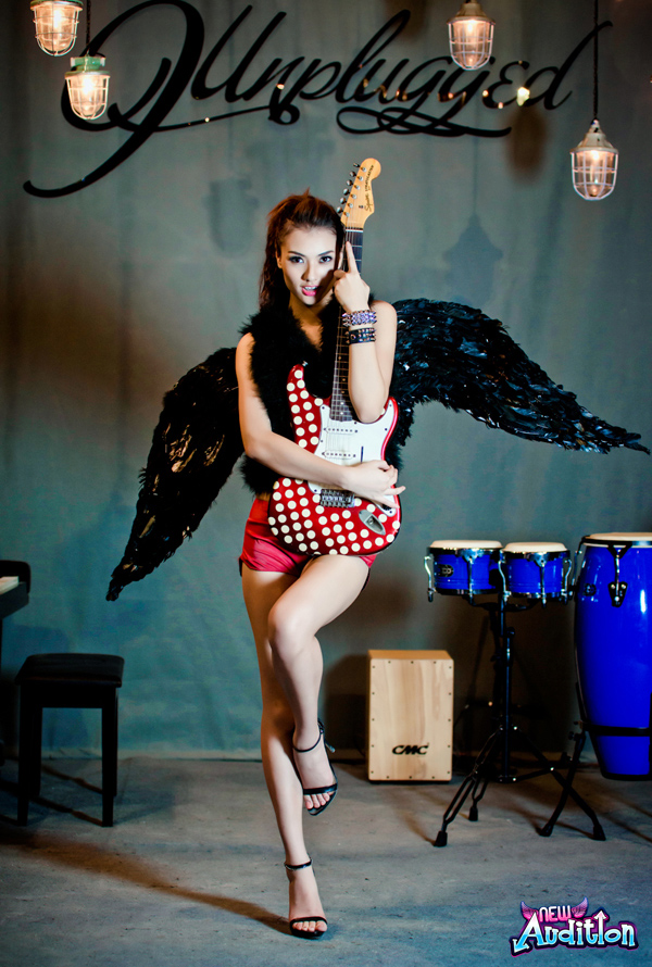 "Gái hư" Hồng Quế gợi cảm với cosplay New Audition - Ảnh 9