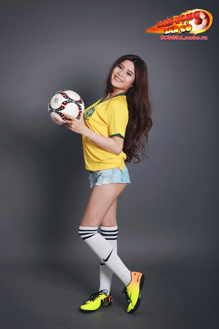 Ngắm dàn hot girl cực hot của Khát Vọng Sân Cỏ - Ảnh 7