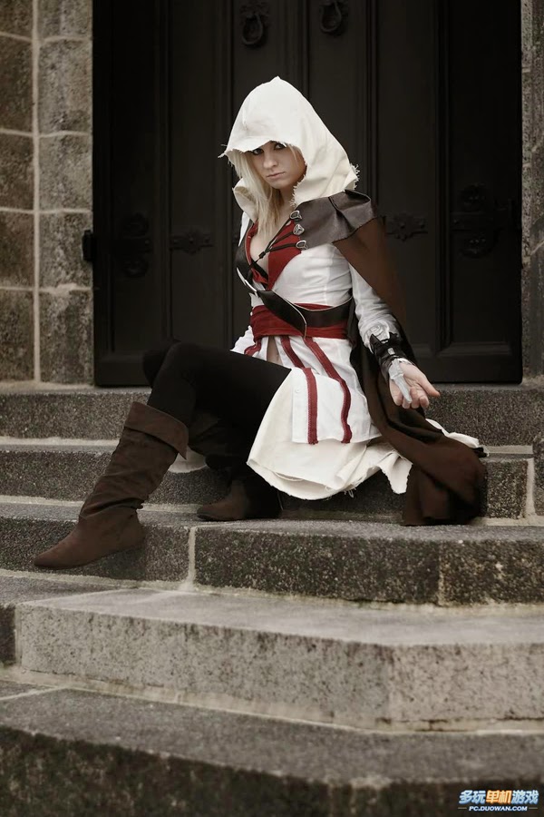 Bộ cosplay tuyệt đẹp về sát thủ Ezio phiên bản nữ - Ảnh 5