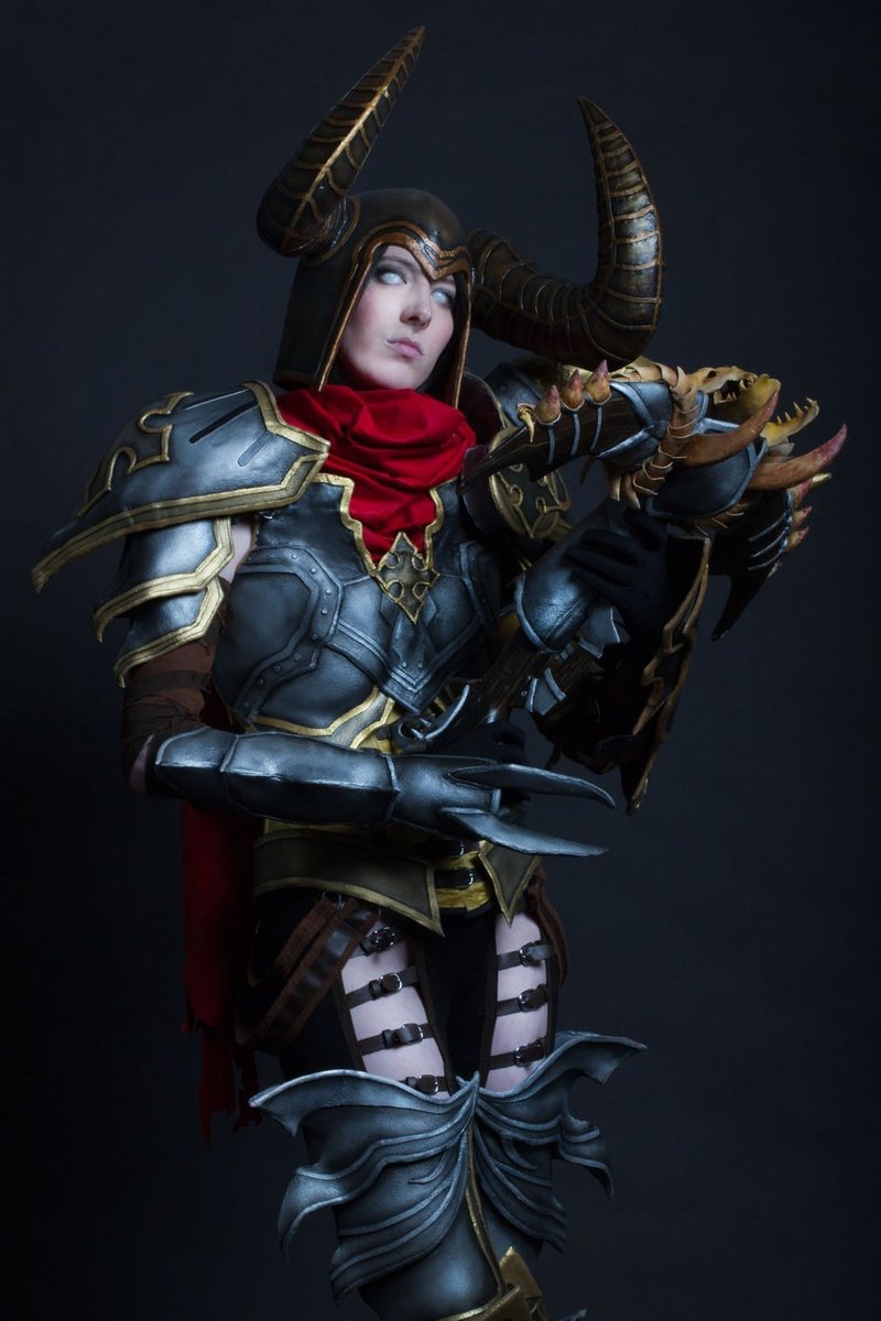 Diablo 3: Bộ ảnh cosplay Demon Hunter của Emily Rosa - Ảnh 6