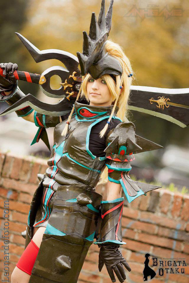 Cosplay Rikku tuyệt đẹp trong trang phục Dark Knight - Ảnh 3