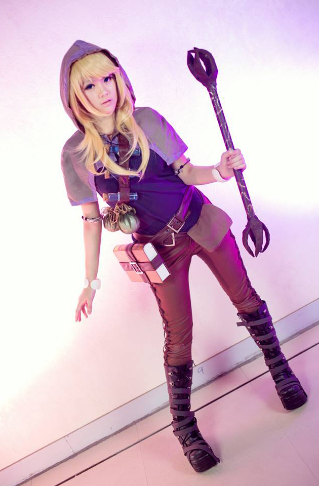 Xuy Tuyết cực dễ thương với cosplay Lux Đạo Tặc - Ảnh 22