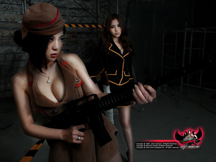 “Chảy máu mũi” với cosplay Đột Kích từ Trung Quốc - Ảnh 11
