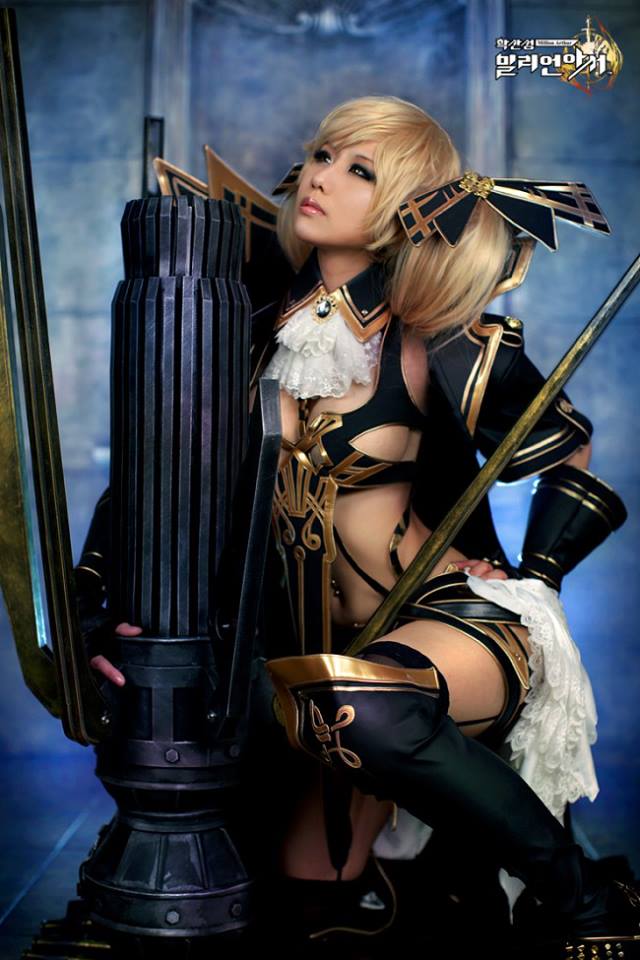 Tasha khoe vòng 1 gợi cảm với cosplay Million Arthur - Ảnh 8