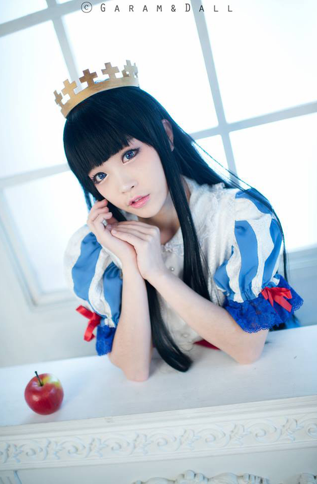 Tomia khoe cosplay Bạch Tuyết cực ấn tượng - Ảnh 12