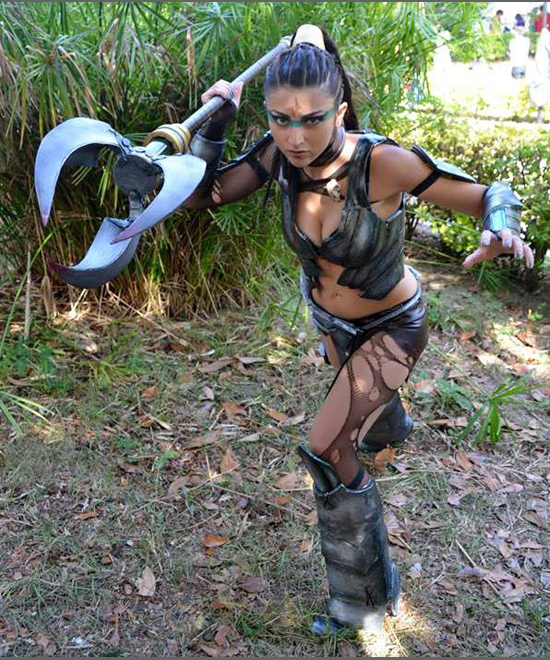 Thợ săn hóa thú Nidalee cực ngầu qua cosplay - Ảnh 7