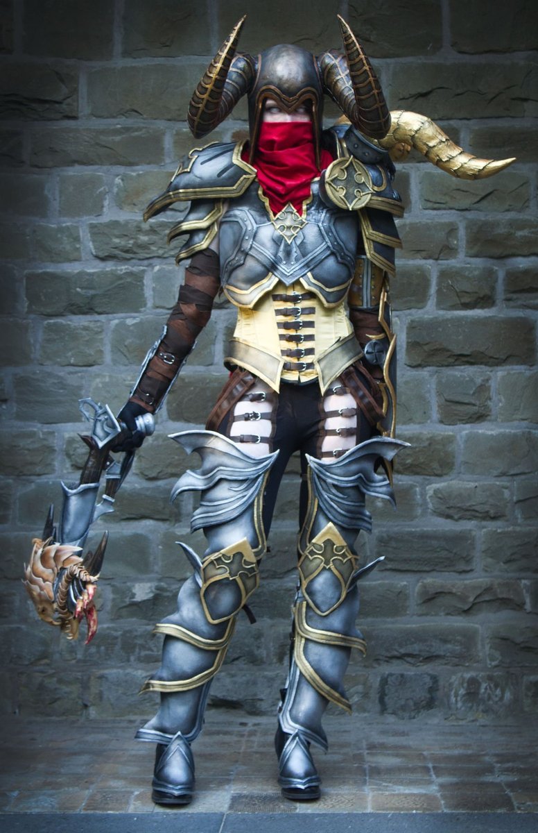Diablo 3: Bộ ảnh cosplay Demon Hunter của Emily Rosa - Ảnh 2