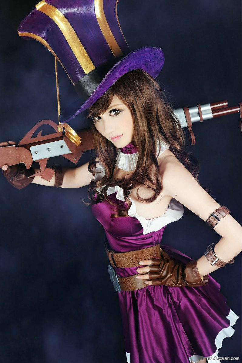 Ngắm vẻ đẹp cực quyến rũ của cảnh sát trưởng Caitlyn - Ảnh 4