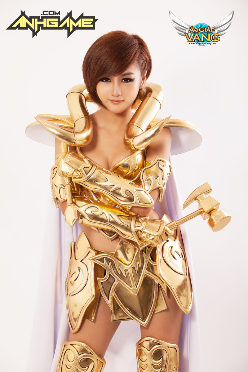 Cosplay Áo Giáp Vàng chất lừ của Quỳnh Nhi (Yuu) - Ảnh 15