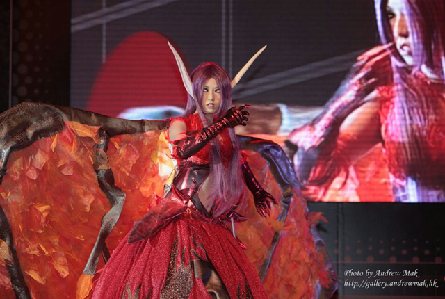 PipiChu biến hóa với cosplay "thiên thần sa ngã" - Ảnh 11