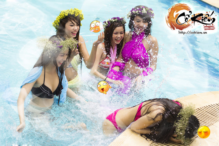 Mỹ nữ Cổ Kiếm khoe dáng với trang phục bikini - Ảnh 8