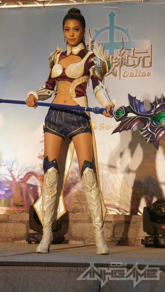 Ngắm cosplay trong lễ ra mắt Thần Chiến Kỉ Nguyên - Ảnh 7