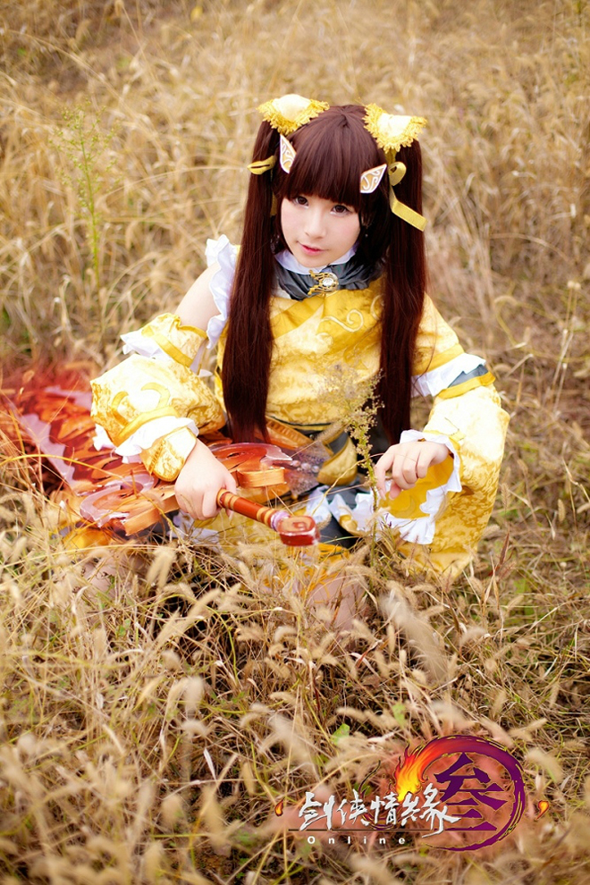 Thiên Thương dễ thương với cosplay Tàng Kiếm - Ảnh 5