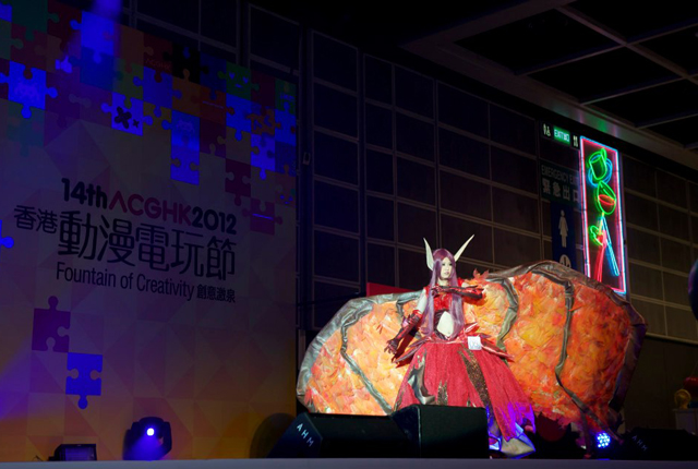PipiChu biến hóa với cosplay "thiên thần sa ngã" - Ảnh 10