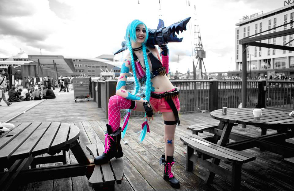 Kyahri nhí nhảnh và đáng yêu với cosplay Jinx - Ảnh 1