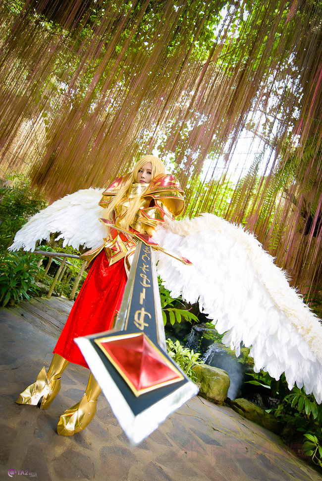Cosplay "thiên thần phán quyết" Kayle cực chất - Ảnh 4
